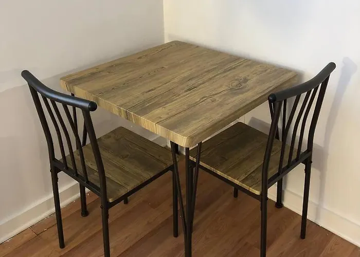 Private Apartment With 1 Bedroom And 1 Bathroom And Free Wi-Fi